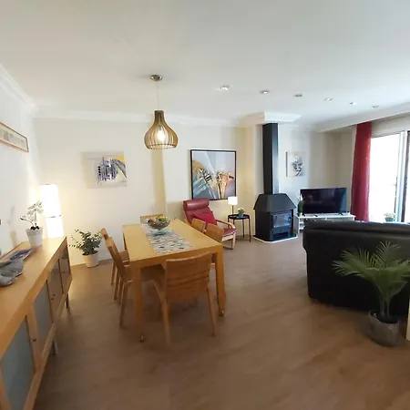 Mariners Apartment